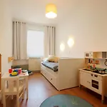 Haus Ringstraße by Rujana